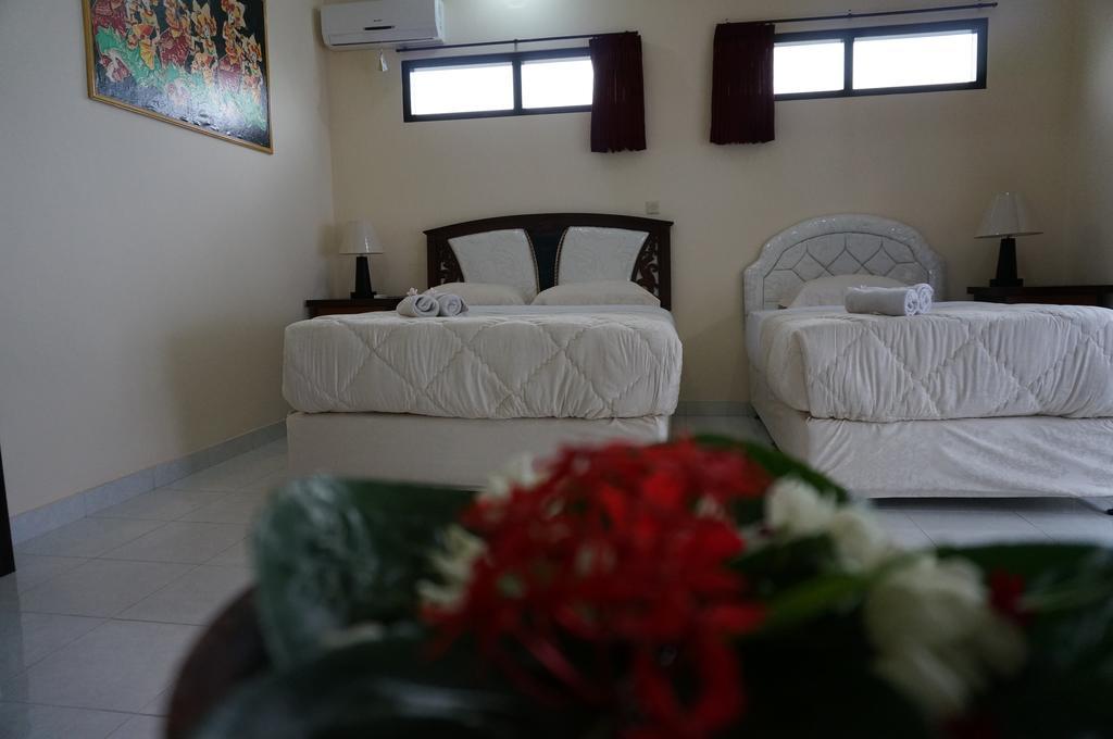 Hotel Angsoka Temukus Habitación foto