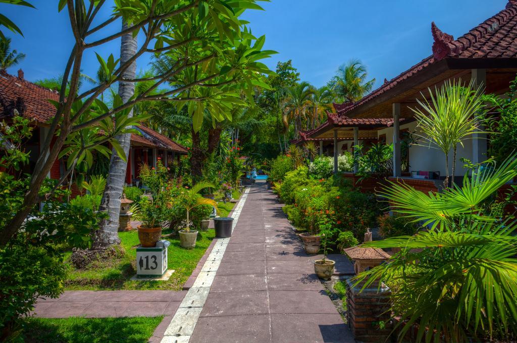 Hotel Angsoka Temukus Exterior foto